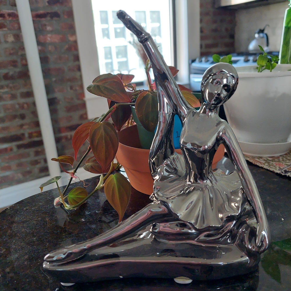 Elegant Silver Ballerina Sculpture - Picture 2 of 12